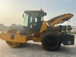 مدحلة رجاجة ذات أسطوانة واحدة، GYS142L